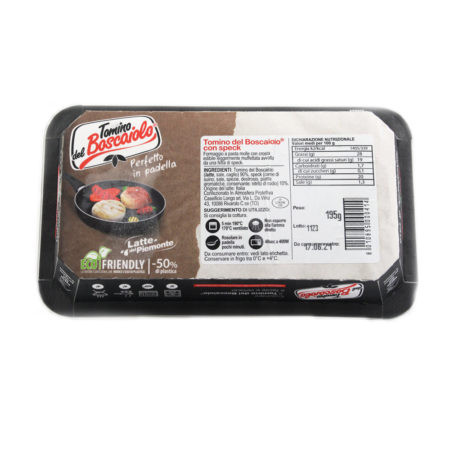 Formaggio tomino del boscaiolo con speck del Caseificio Longo gr.195 - immagine 2