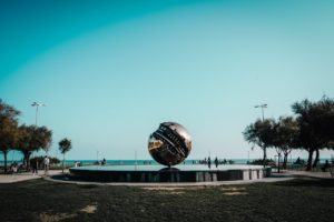 Pesaro, la Palla di Pomodoro